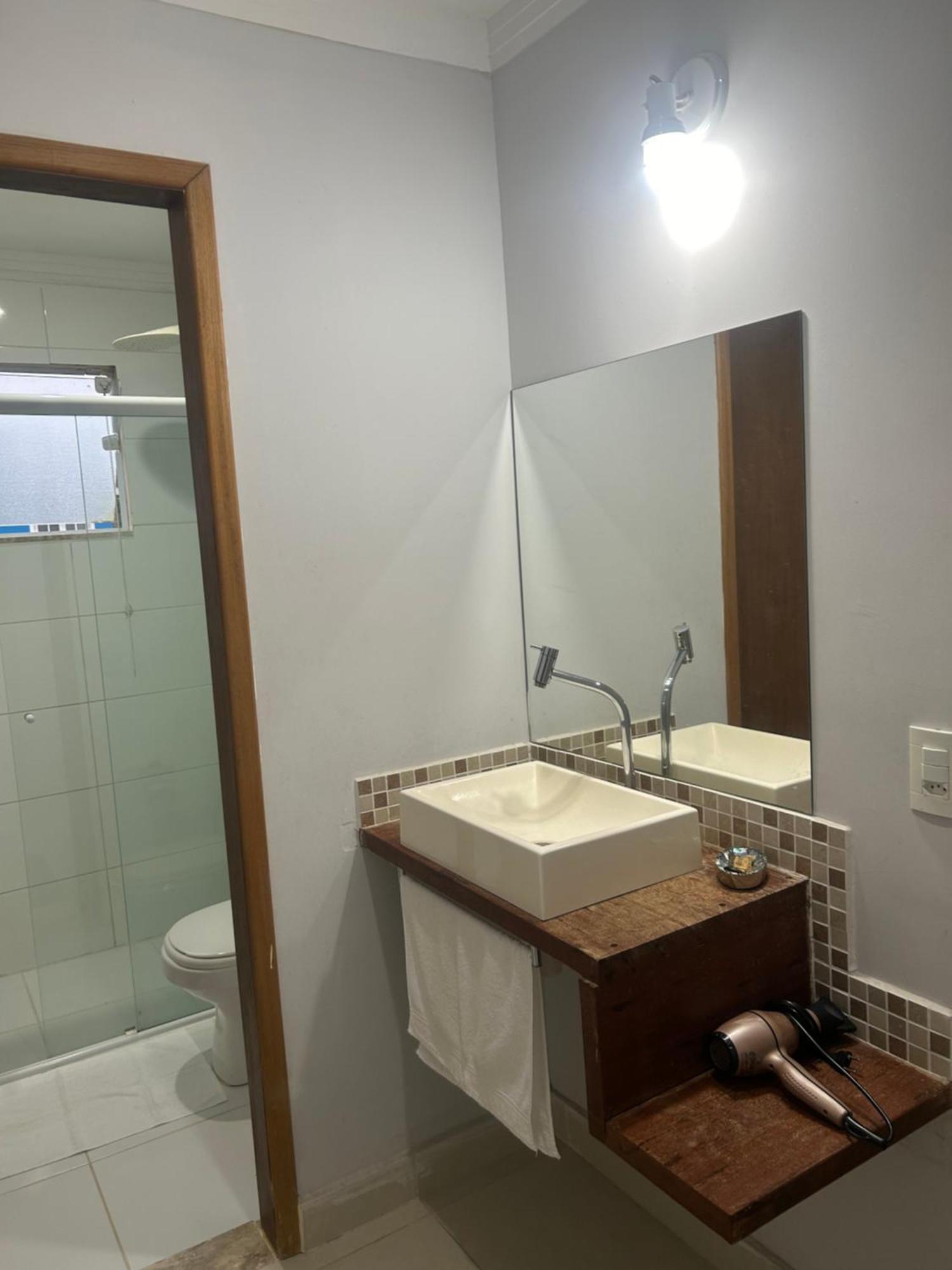 ホテル Residencial Camburya カンブリ エクステリア 写真