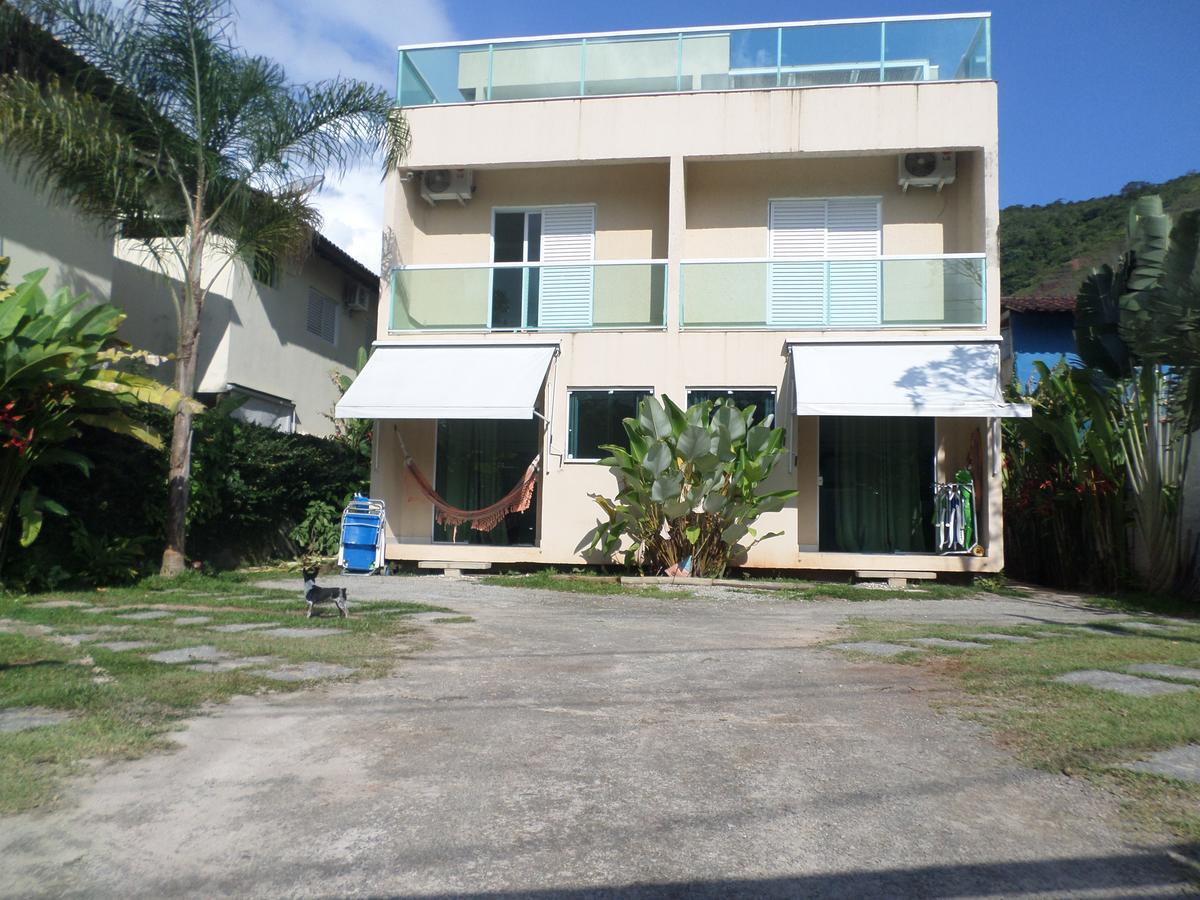 ホテル Residencial Camburya カンブリ エクステリア 写真
