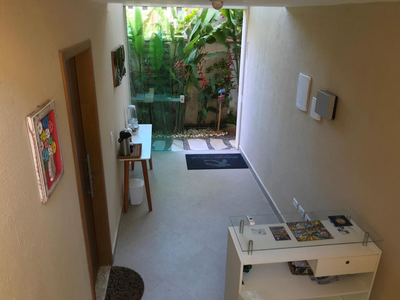 ホテル Residencial Camburya カンブリ エクステリア 写真